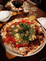 Pizzeria Varo food