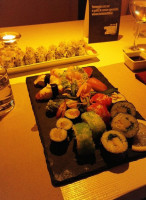 Play Sushibar food