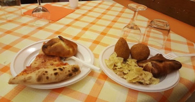 Il Forno E I Rustici Dell'etna food