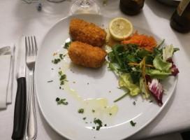 Trattoria Del Cavaliere food