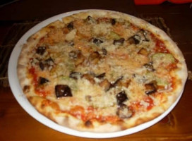 Pizzeria Pizzottando food