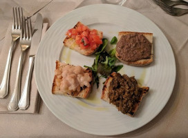 Osteria Vecchio Cancello food