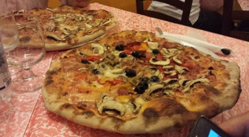 Pizzeria Sa Giara food