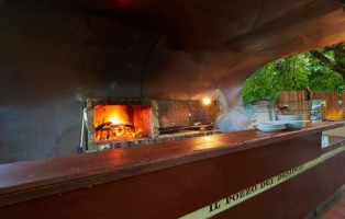 Il Pozzo Dei Desideri food