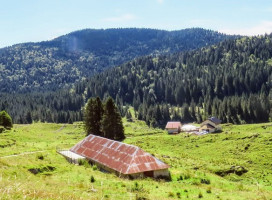 Agriturismo Malga Pau outside