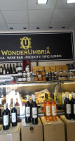 Wonderumbria Enoteca Wine food