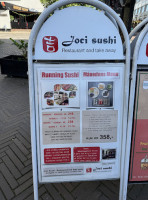 Joci Sushi outside