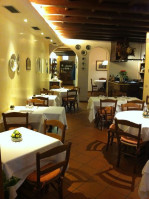 Trattoria San Pietro inside