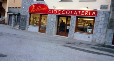 Cioccolateria Robbiano inside