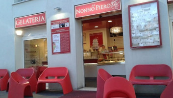 Gelateria Da Nonno Piero inside