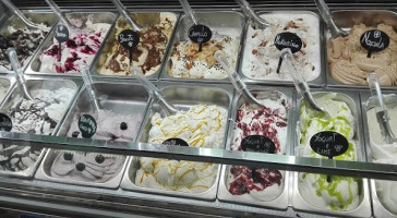 Cono E Coppetta Gelateria Artigianale food