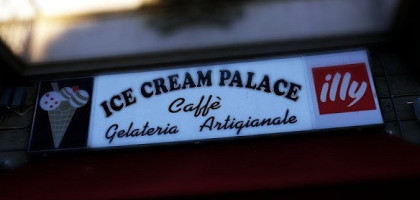 Ice Cream Palace food