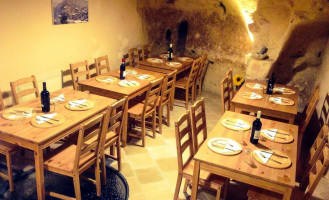 La Grotta Della Petrarola Prodotti Tipici Lucani Degustazioni Panificio food