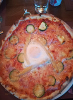 Pizzeria Nussbaumer food