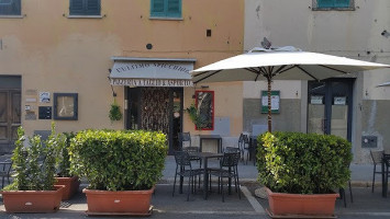 Pizzeria L'ultimo Spicchio E food