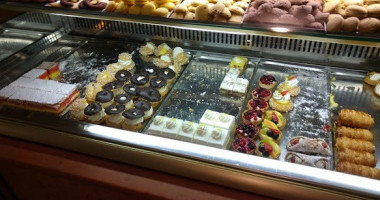 Pasticceria Carletti food