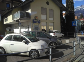 Trattoria All'uva Gasthaus Zur Traube outside