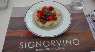 Signorvino food