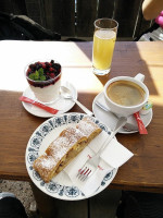 Tiroler Hutte food