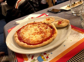 Pizzeria Tennis Bowling Selva food