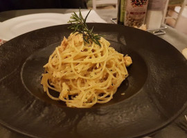 Osteriva food