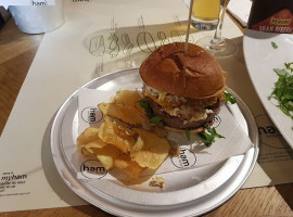 Ham Holy Burger Padova food