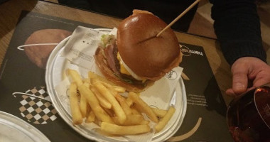 Ham Holy Burger Padova food