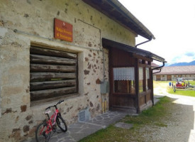 Agriturismo Malga Fossetta outside