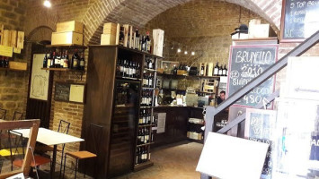 Enoteca La Fortezza Di Montalcino food