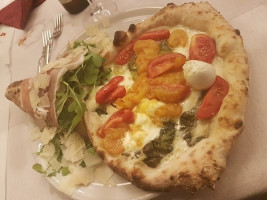 Pizzeria Delicato food