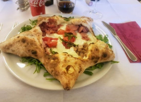 Pizzeria Delicato food