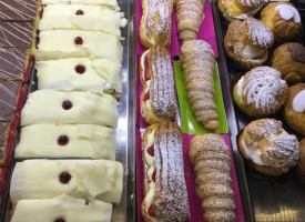 Pasticceria Scheggi food