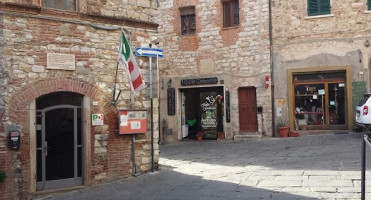 Pasticceria,gelateria,caffetteria Il Gallo Golosone outside