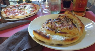 Pizzeria Da Tonino food