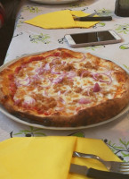 Pizzeria Paradiso food