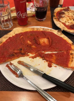 Vesuvio Pizzeria food