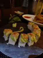 Sushi Miyo food