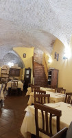 Pizzeria I Monaci inside