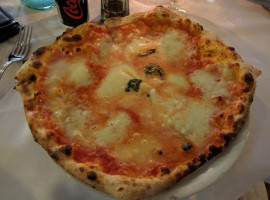 Pizzeria I Monaci food