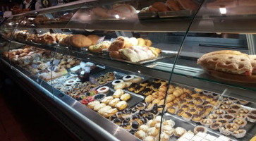 Pasticceria Fratelli Lucchesi food