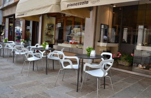 Pianezzola outside