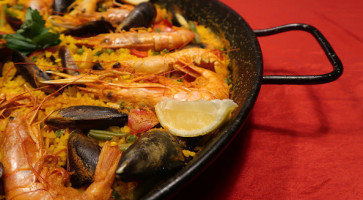 La Paella De Povedilla food