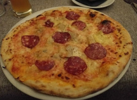 Pizzeria Samyr food