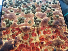 Arte Della Pizza food