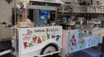 Da Nonna Giulia Gelateria E Yogurteria food