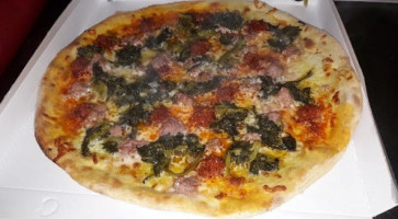 Pizzeria Via Vai Moncalieri food