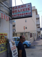 Carni E Delizie food