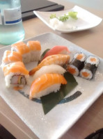 Tomi Sushi food