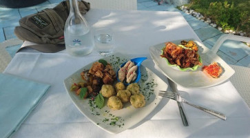 Lido Arcomagno food