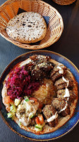 2eat Falafel Hummus food